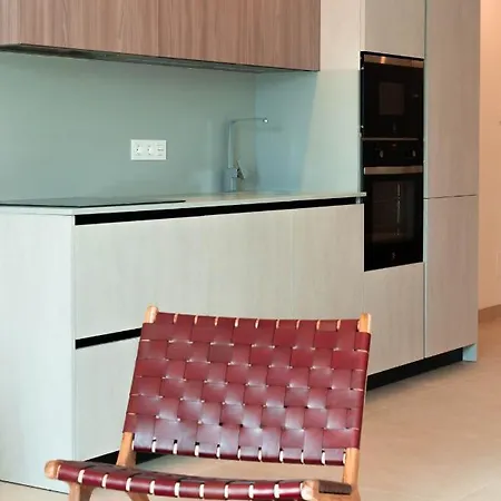 & Loft 2f Deluxe Edition