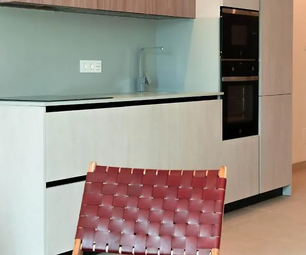 Rooms & Suites Loft 2F - Central Arrecife, Lanzarote - Free Parking